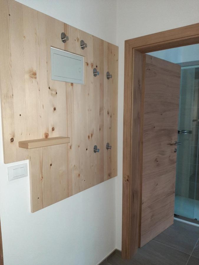 Apartment Anna Рачинес Екстериор снимка